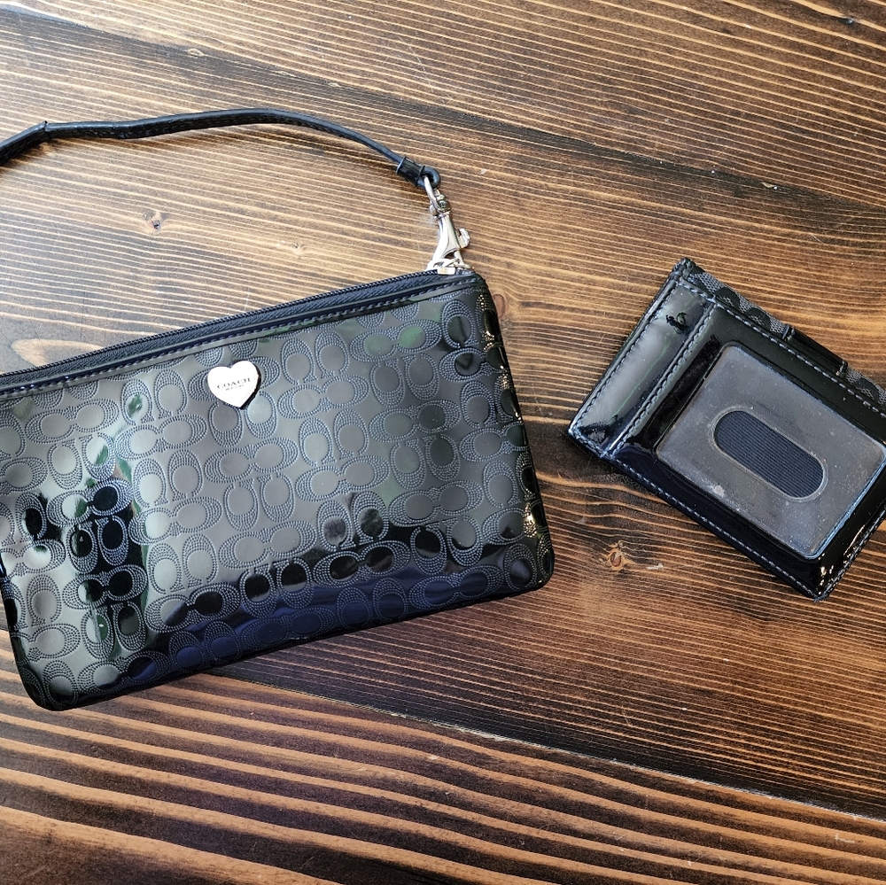 Authentic Coach patent leather wristlet & wallet